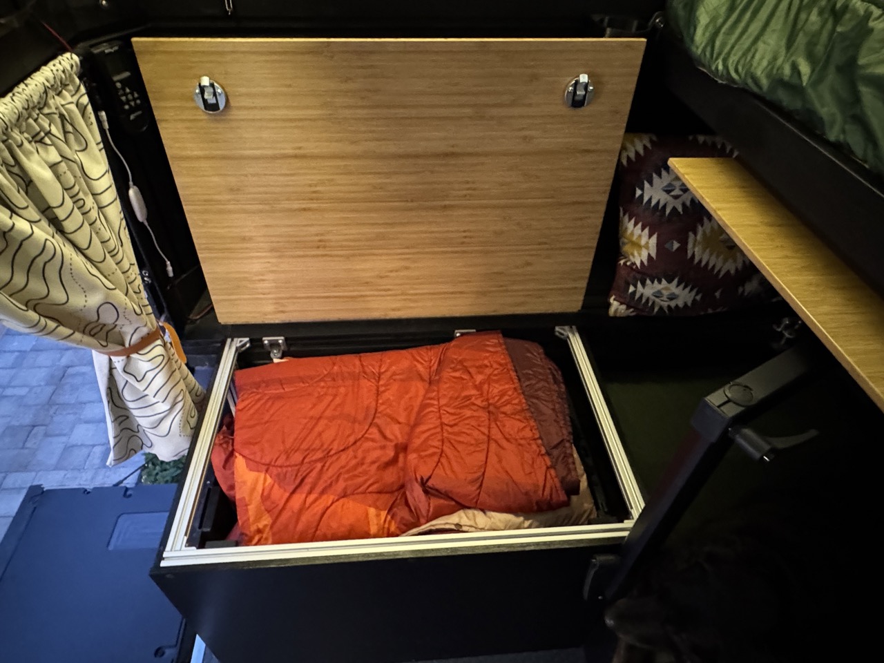 Interior Gear Garage Bench Up